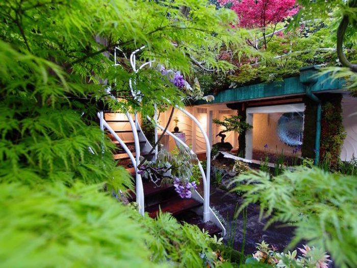 installazione-garage-giardino-senri-sentei-kazuyuki-ishihara-3-700x525