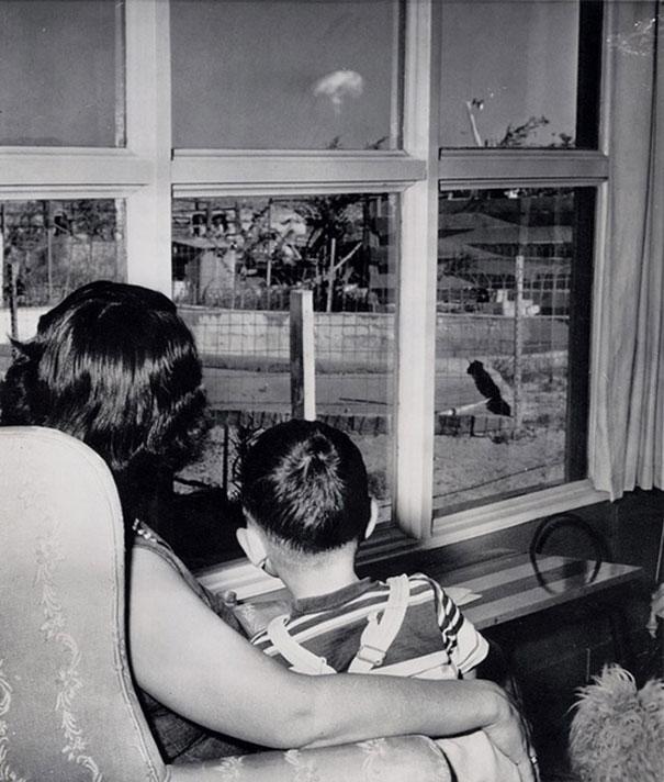 must-see-black-and-white-historic-moments-22