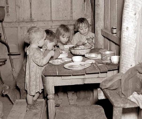must-see-black-and-white-historic-moments-26