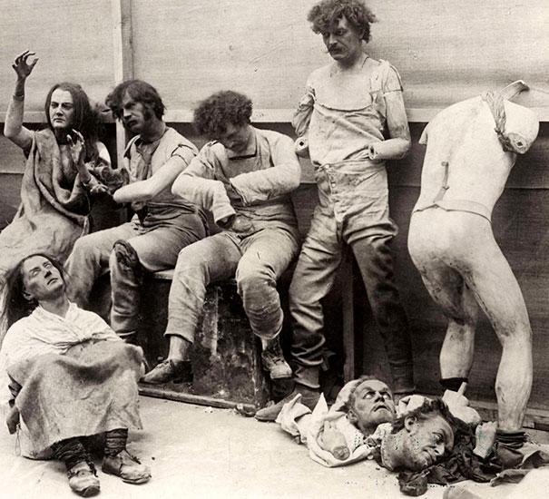 must-see-black-and-white-historic-moments-29