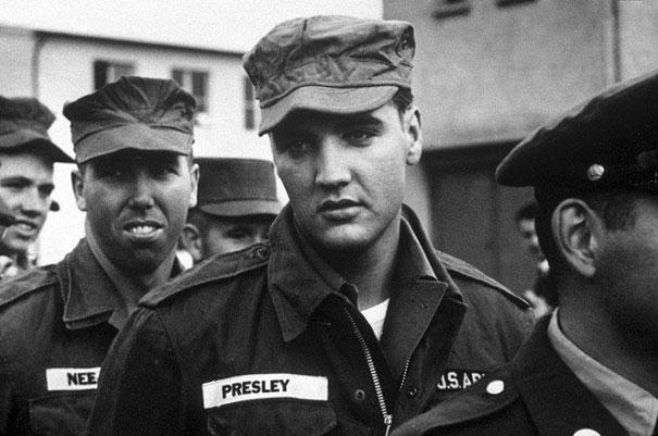 must-see-black-and-white-historic-moments-37