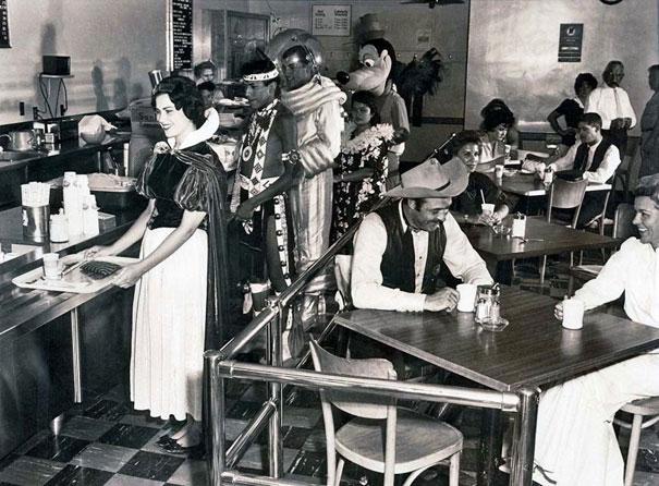 must-see-black-and-white-historic-moments-39