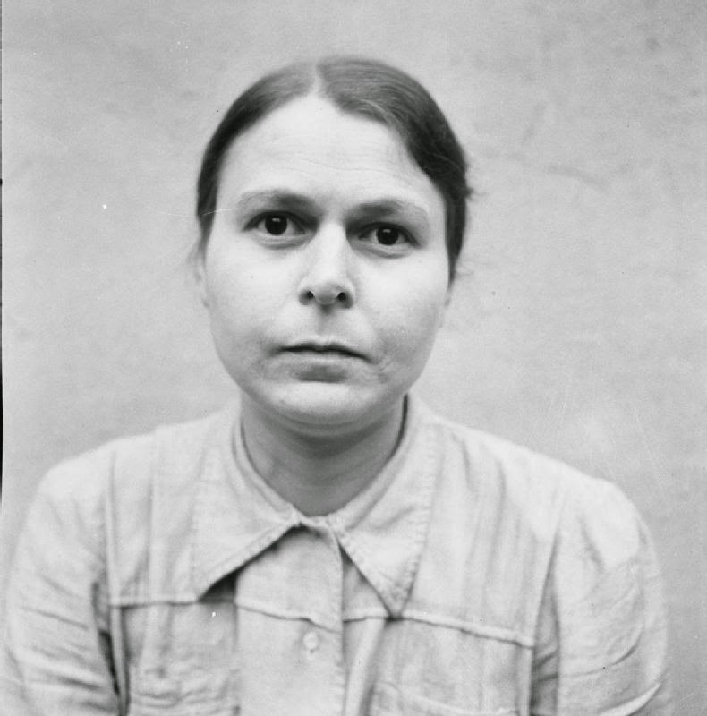 guardie-donne-campo-concentramento-femminile-nazista-12