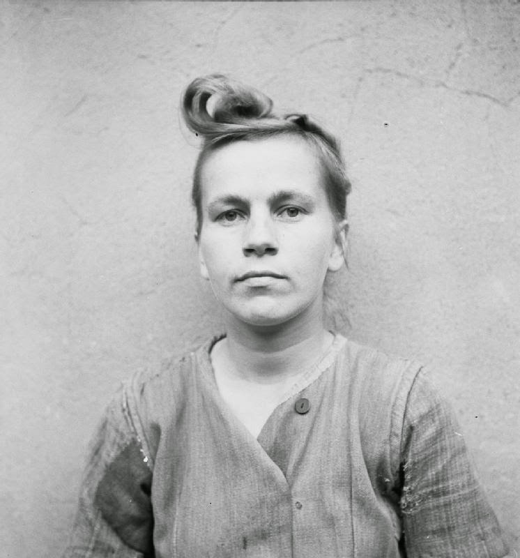 guardie-donne-campo-concentramento-femminile-nazista-13