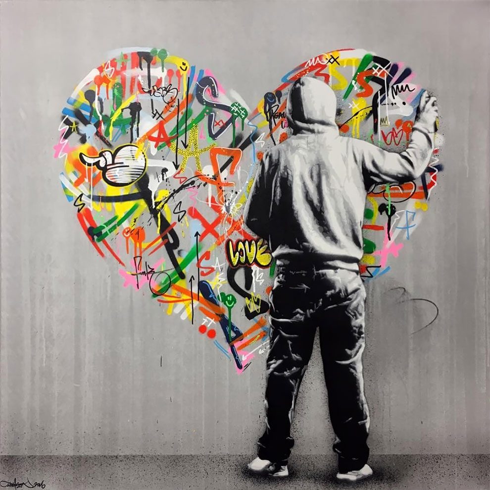 Graffiti colorati e monocromatismi nella street art di Martin Whatson