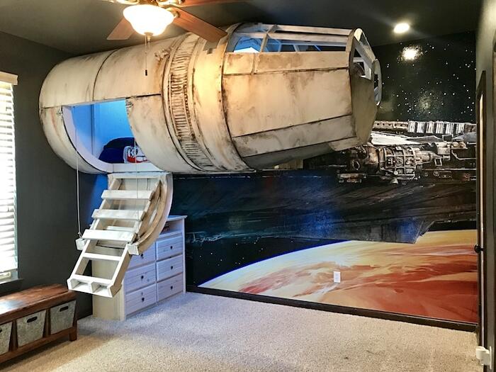 Costruiscono Un Letto Navicella Ispirato A Star Wars Per Far Dormire Il Figlio Nella Sua Stanza