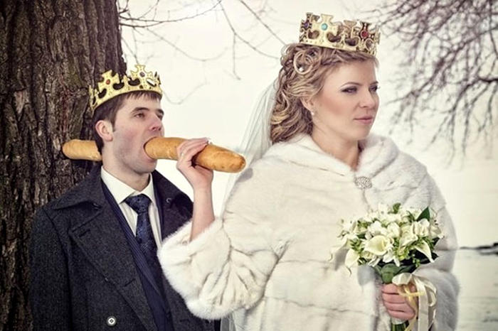 Strane, assurde ed imbarazzanti, le divertentissime fotografie di matrimonio russe Strane, assurde ed imbarazzanti, le divertentissime fotografie di matrimonio russe