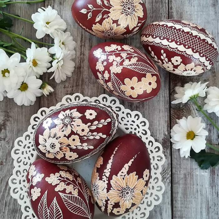 Pisanka: le tradizionali uova di Pasqua dipinte a mano dell'est Europa e  come farle a casa