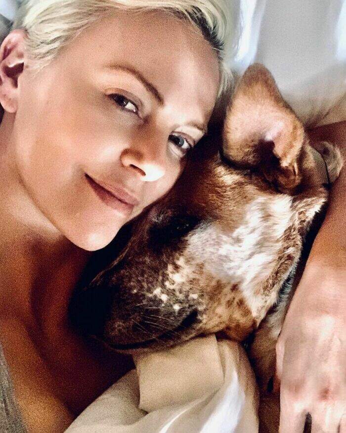 VIP e personaggi famosi con i loro cani VIP e personaggi famosi con i loro cani