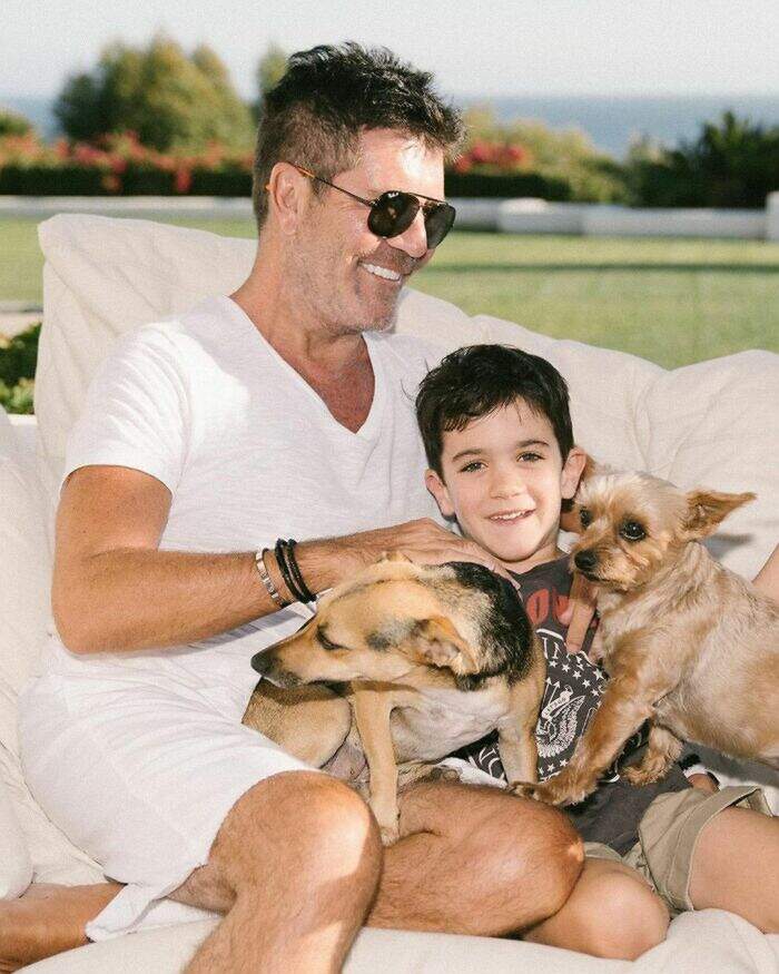 VIP e personaggi famosi con i loro cani VIP e personaggi famosi con i loro cani