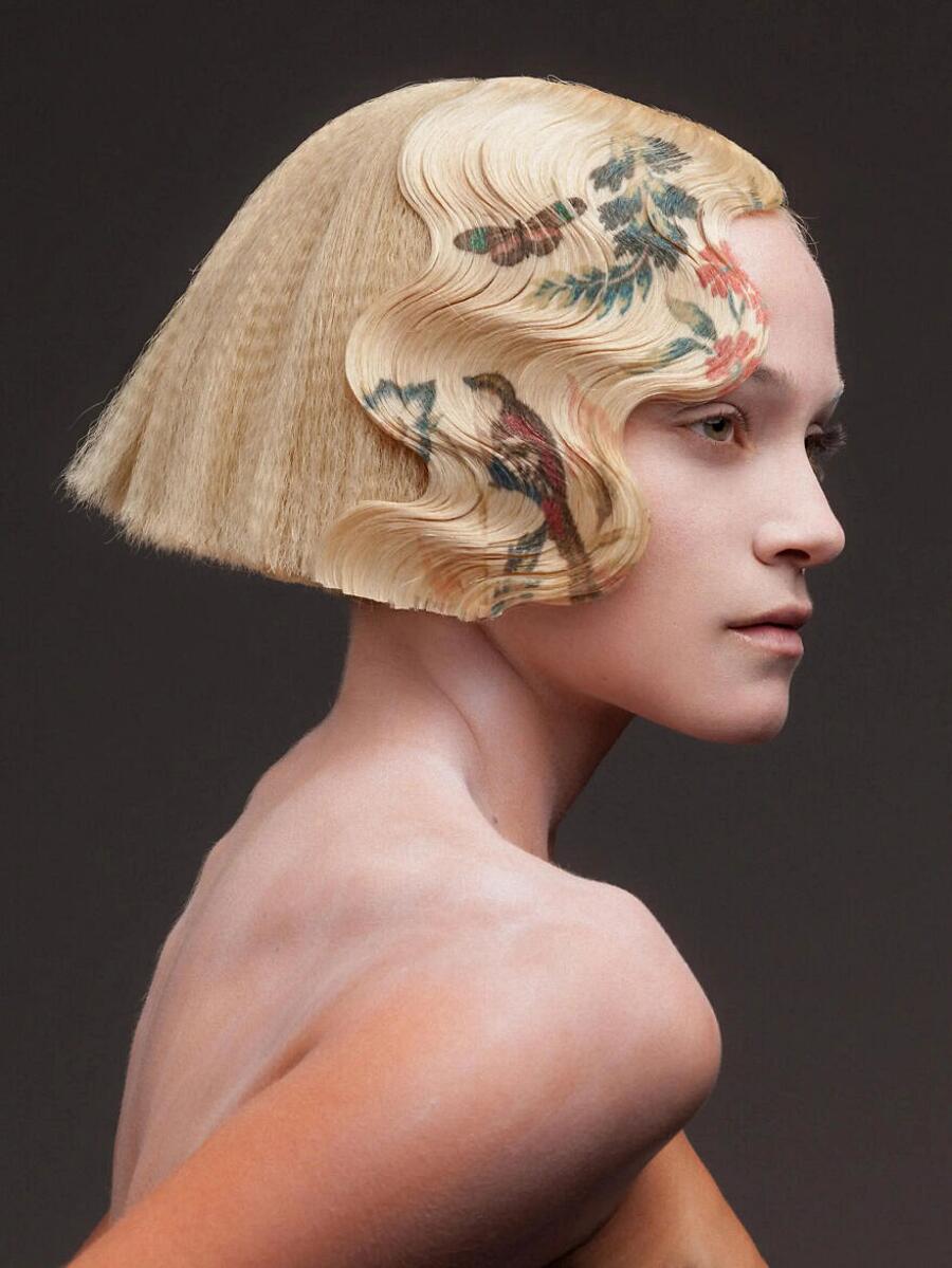 Impresión fotográfica en el cabello de Alex Ferrer
