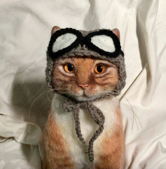 Artista dell'uncinetto crea originali cappelli per gatti ispirati a figure  leggendarie (22 foto)